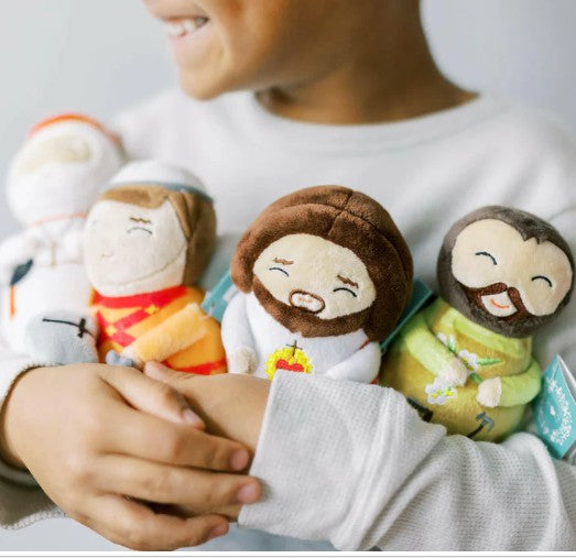 Shining Light Doll Mini Plush: Sacred Heart of Jesus, 5"
