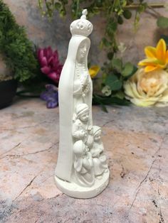 Our Lady of Fatima with Children Statue, 7.75"