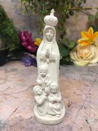 Our Lady of Fatima with Children Statue, 7.75"